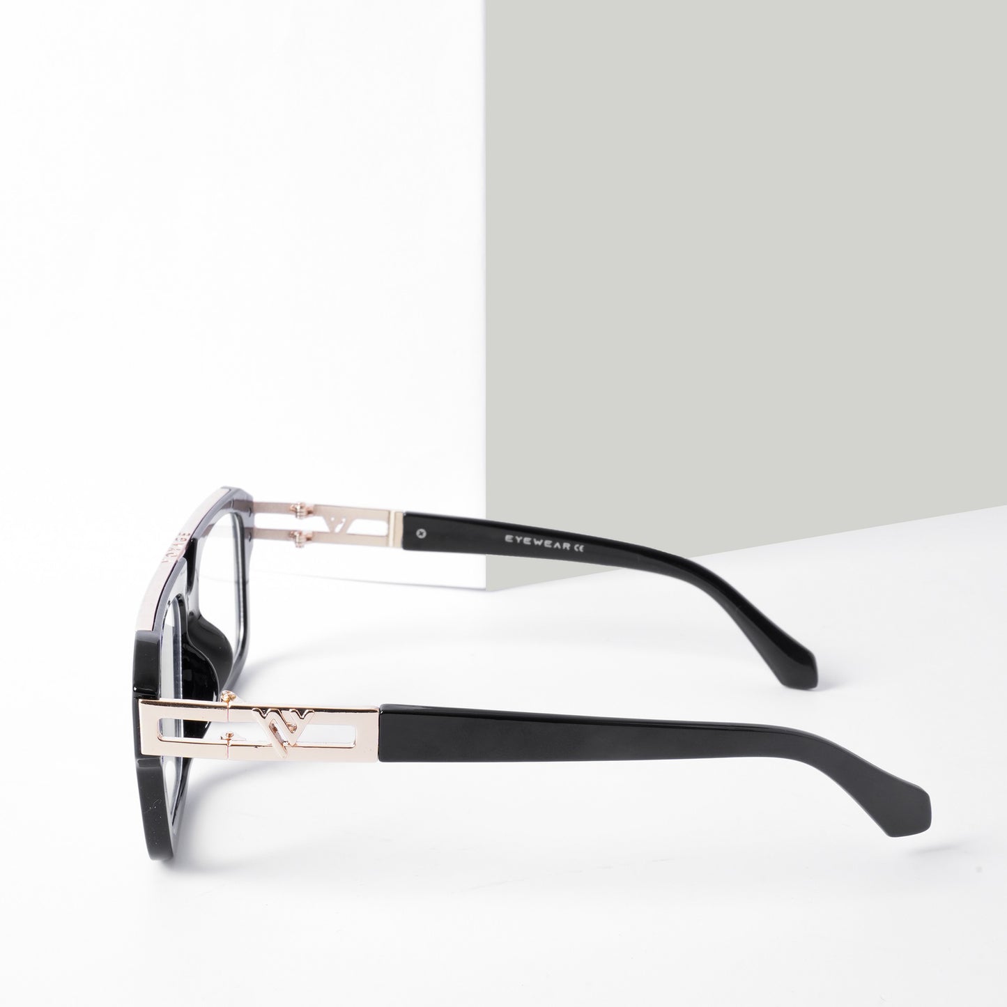 SolarGlow Sunglasses- Black/Gold