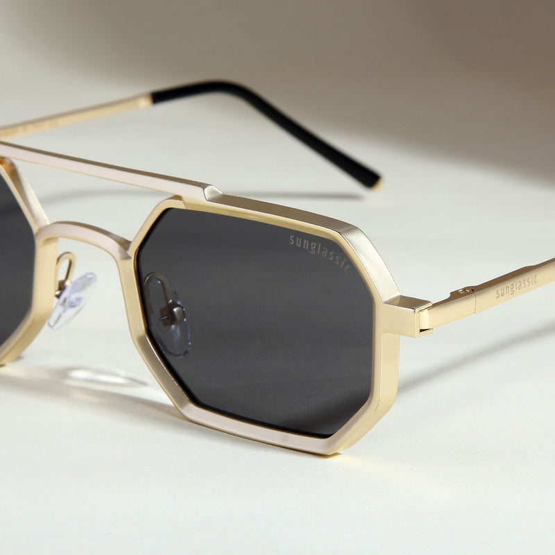 SunDazzle Sunglasses- Silver/Black/Gold