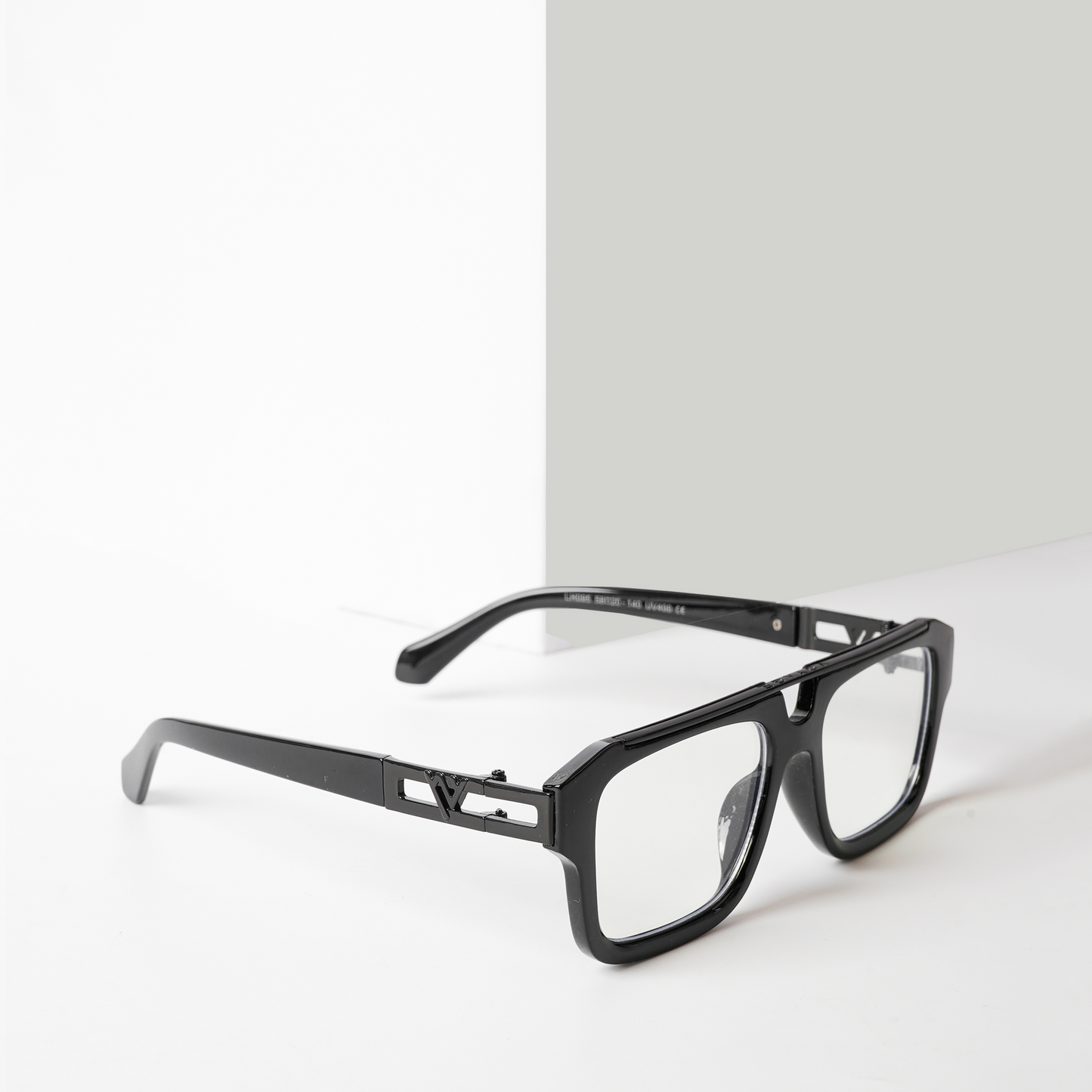 SolarGlow Sunglasses- Black/Gold