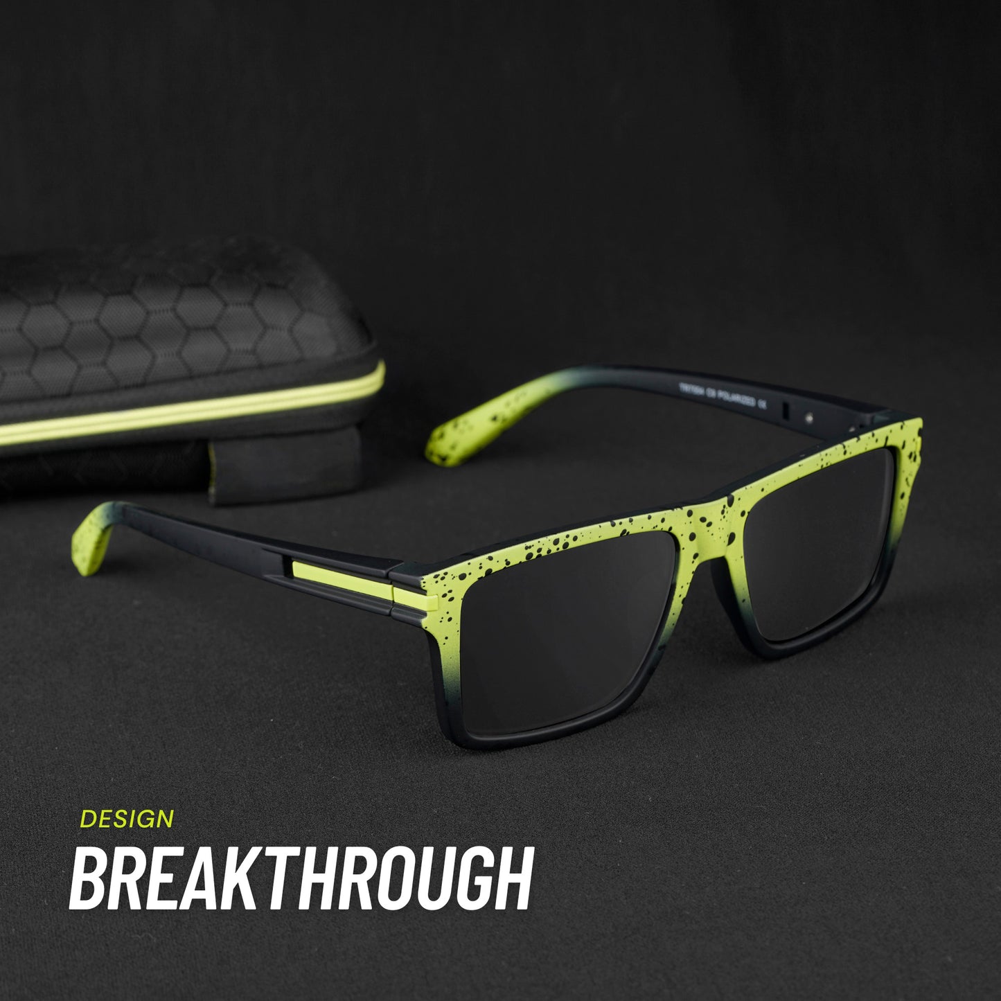 Luxurious GoldGleam Sunglass- Black