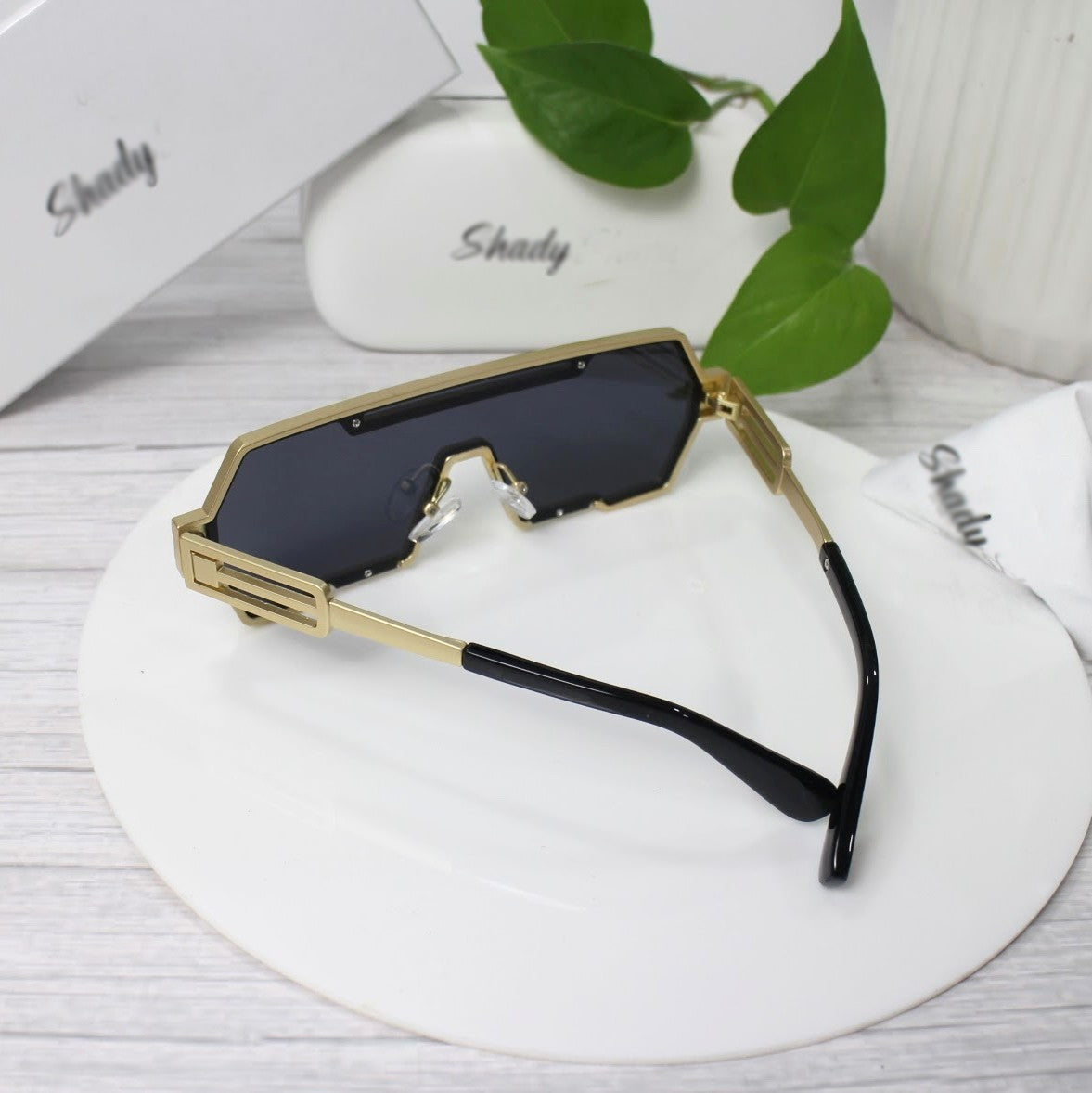 Vista Vue Shades Sunglasses- Silver
